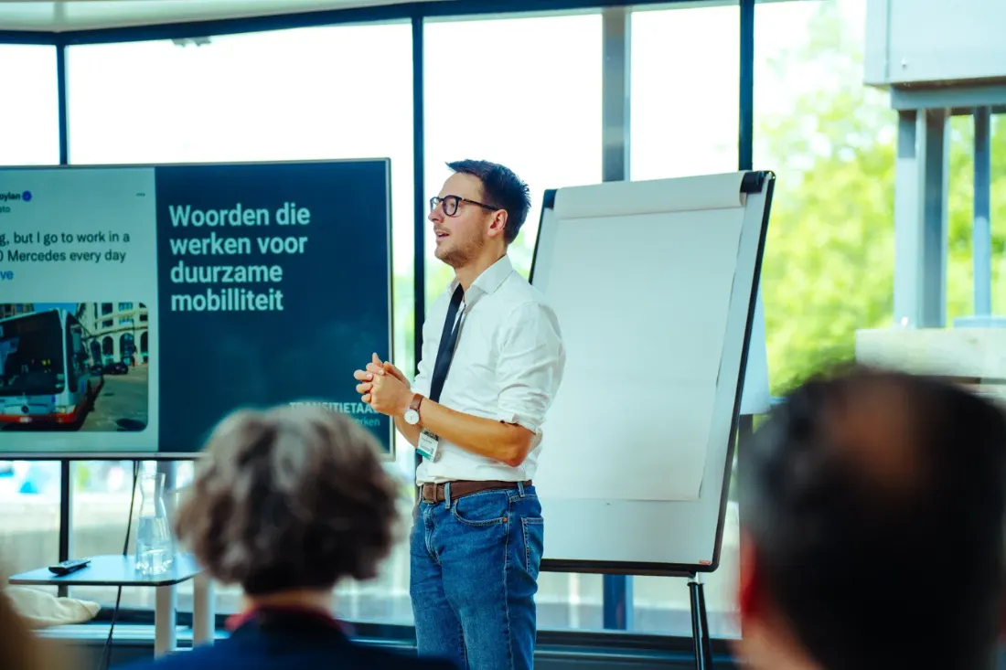 Presentatie bij een flip-over